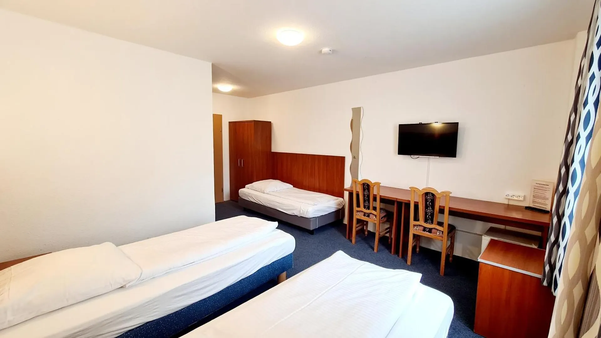 Hotel Zentrum Hannover 2*,  Deutschland