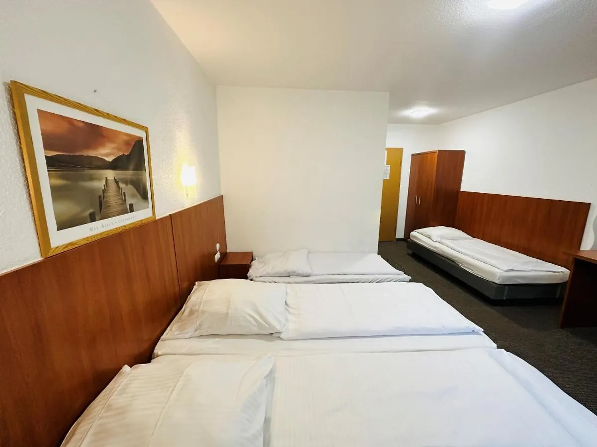Hotel Zentrum Hannover 2*,  Germany